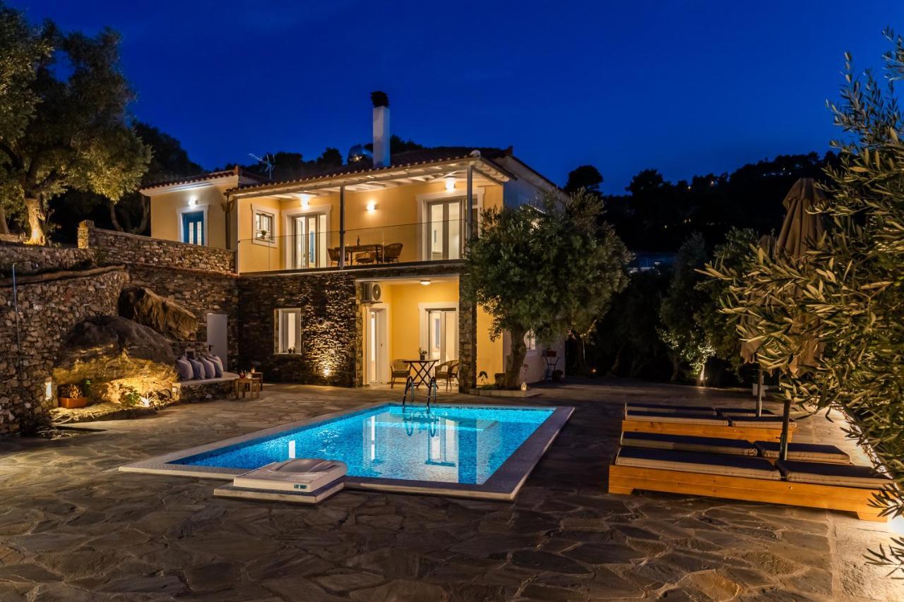 Villa Ifigeneia Skopelos Με Πισίνα Και Υπέροχη Θέα Exterior photo